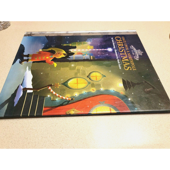 Hallmark Once Upon A Northpole Christmas Book ISBN 978-1-59530-864-1 - Picture 9 of 9